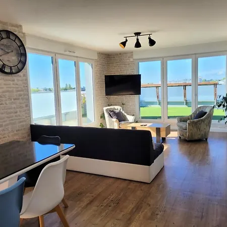 Le Nid : Rooftop Moderne Surplombant La Apartment Nantes