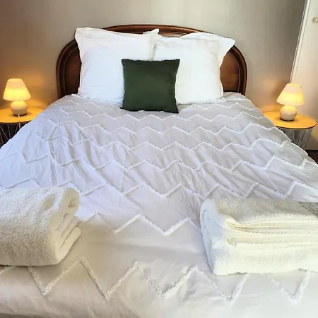 Le Nid : Rooftop Moderne Surplombant La *